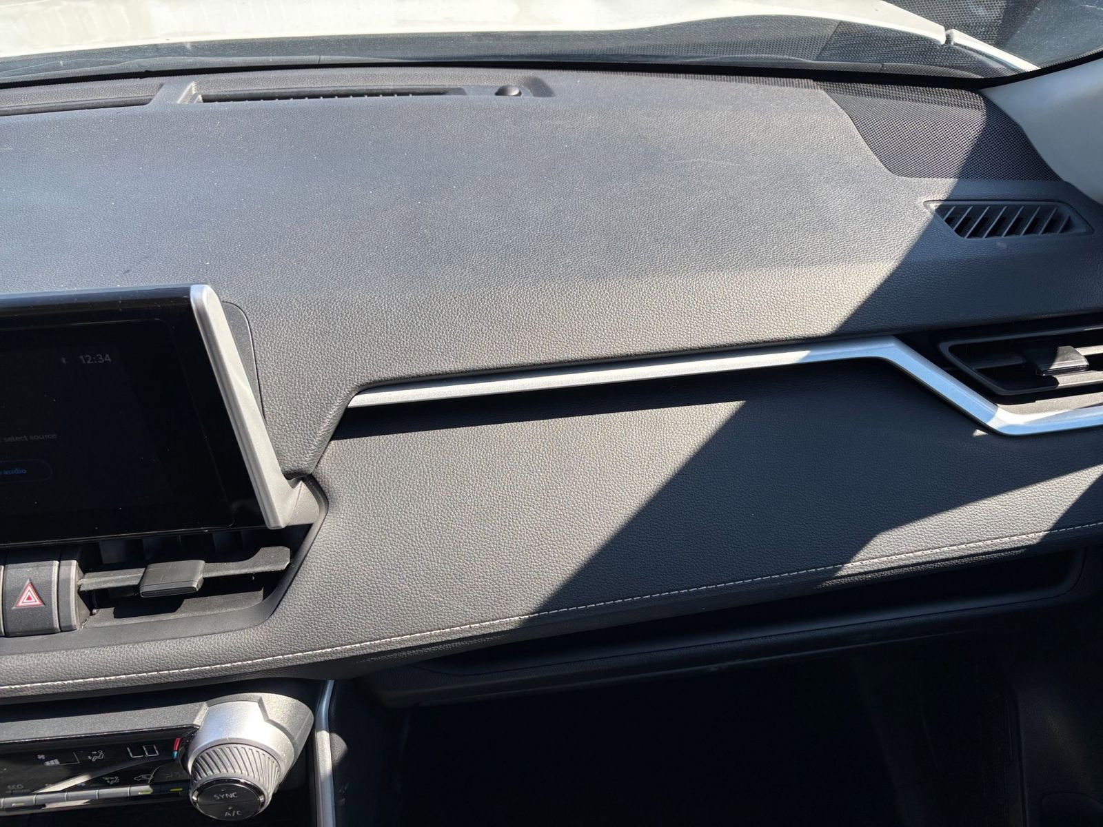 Thumbnail: 2024 Toyota RAV4 - 35