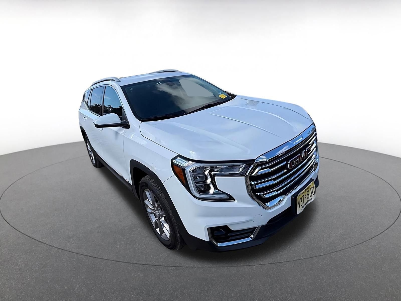 Thumbnail: 2024 GMC Terrain - 1