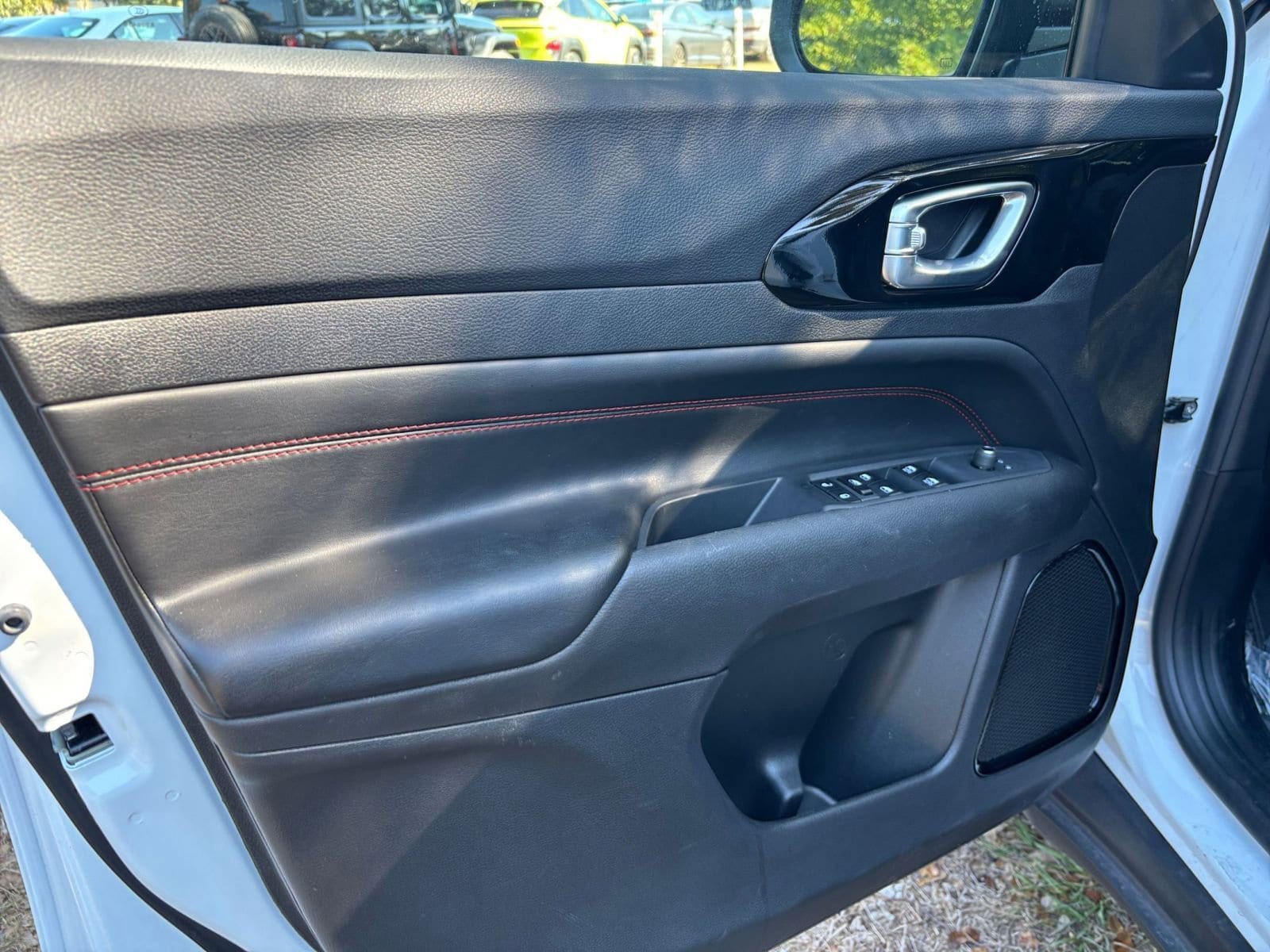 Thumbnail: 2025 Jeep Compass - 20