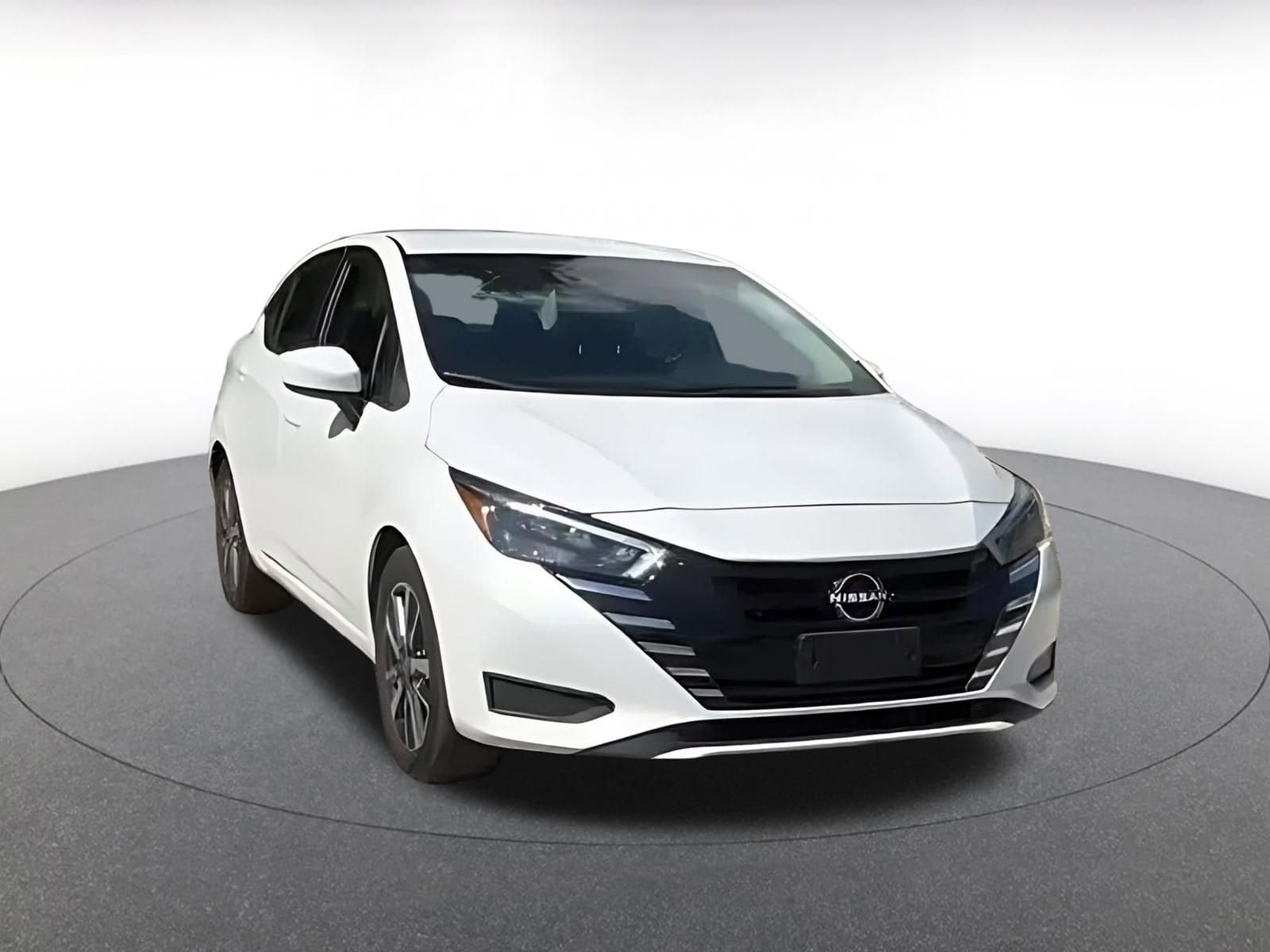 Thumbnail: 2025 Nissan Versa - 2