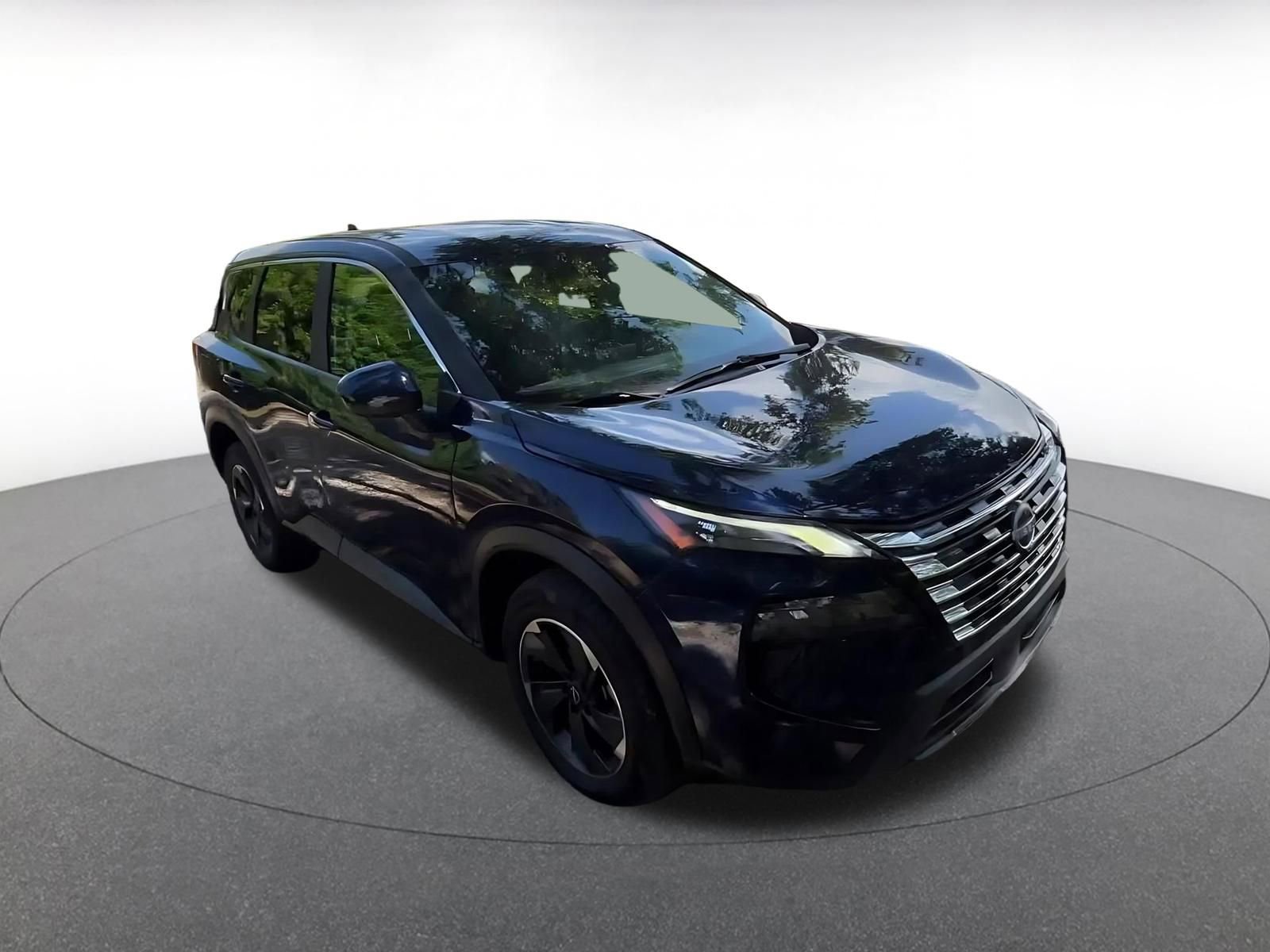 Thumbnail: 2025 Nissan Rogue - 2