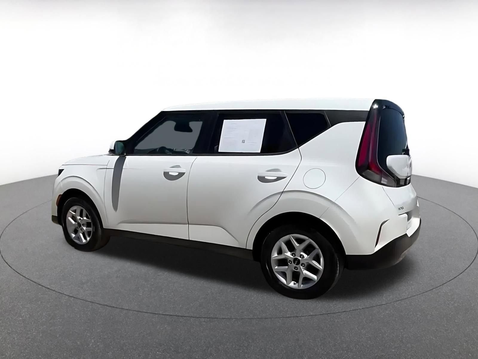 Thumbnail: 2025 Kia Soul - 10