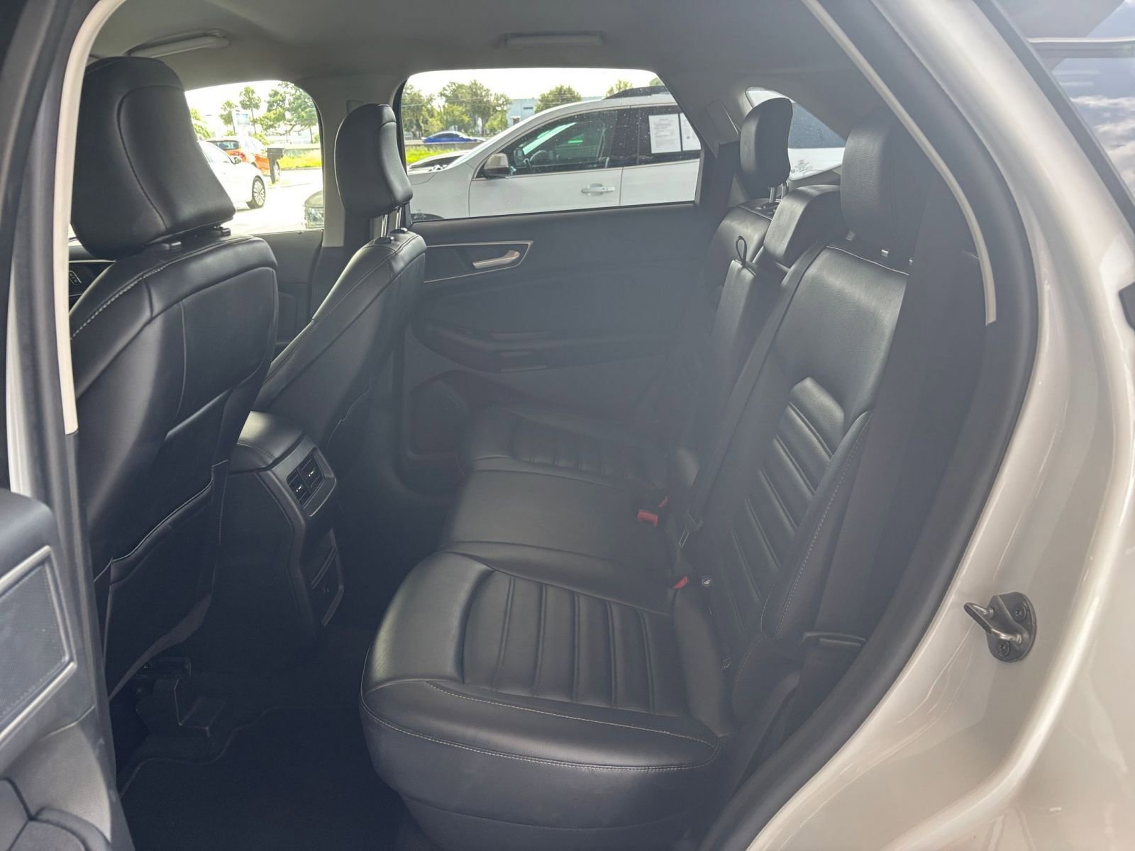 Thumbnail: 2023 Ford Edge - 25