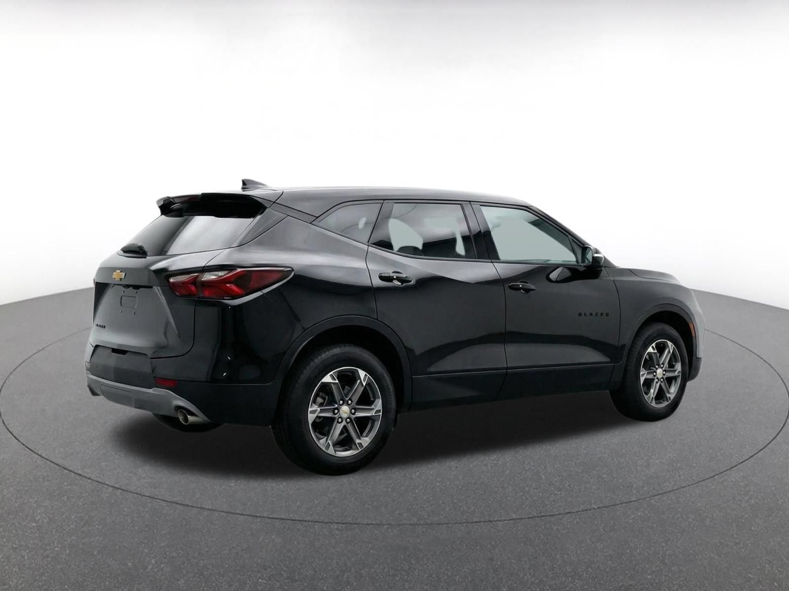 Thumbnail: 2025 Chevrolet Blazer - 7