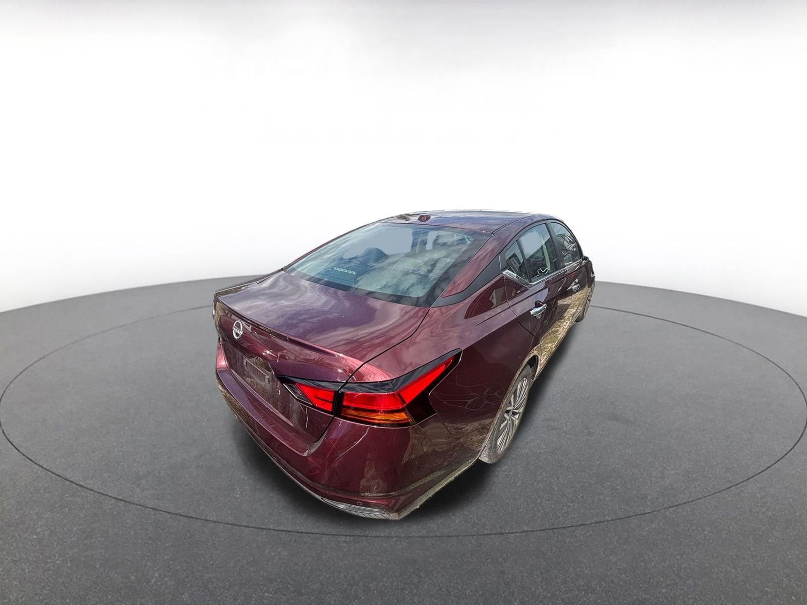 Thumbnail: 2025 Nissan Altima - 9