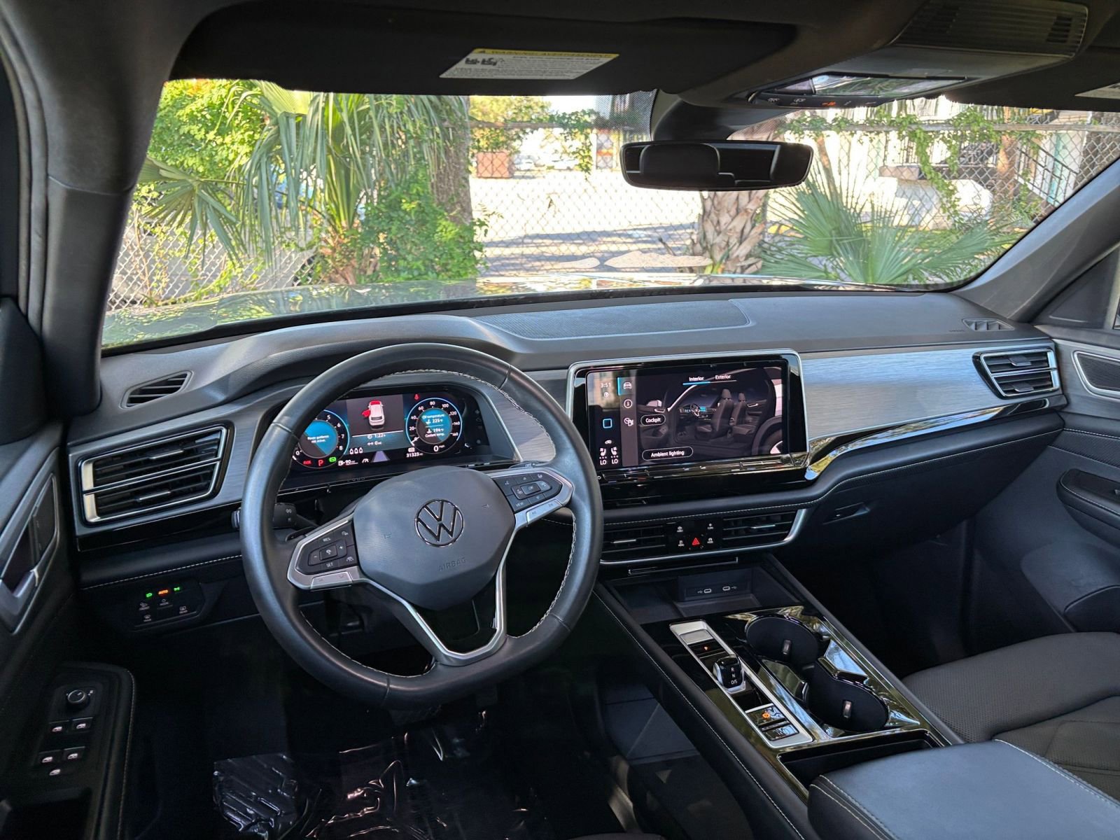 Thumbnail: 2024 Volkswagen Atlas - 33