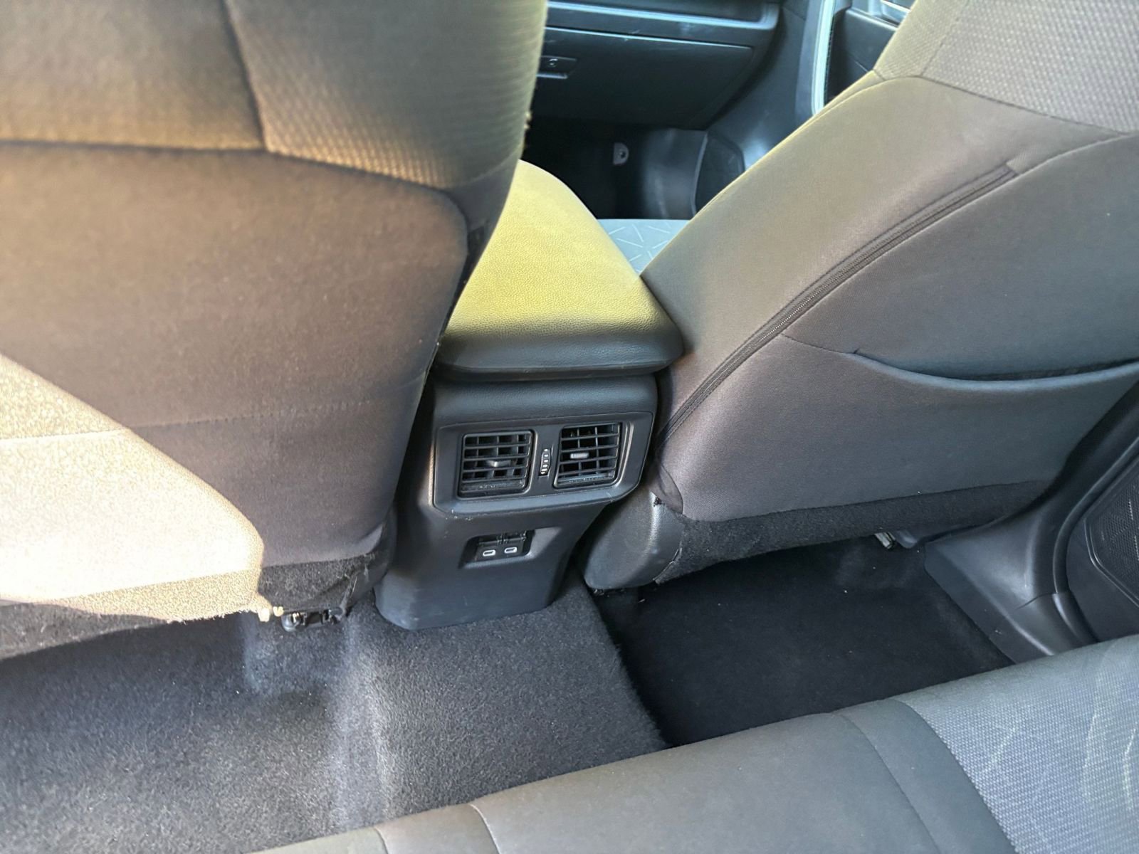 Thumbnail: 2024 Toyota RAV4 - 24