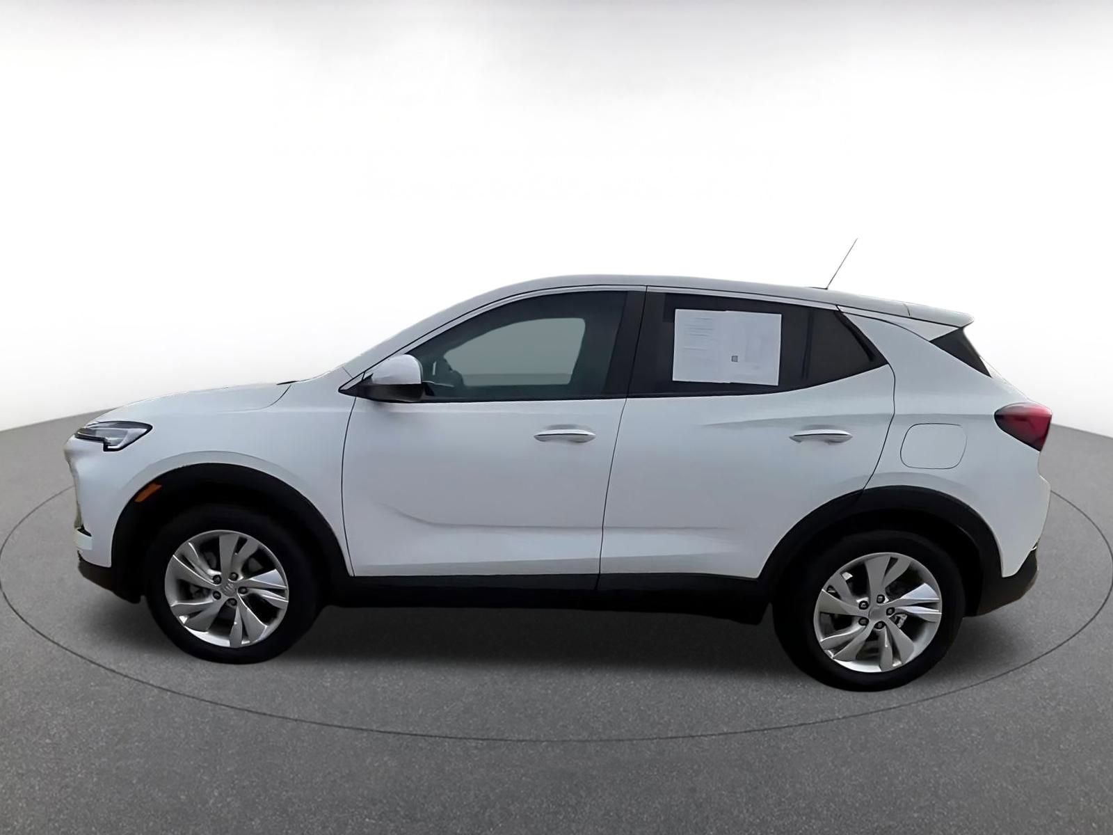 Thumbnail: 2025 Buick Encore GX - 9