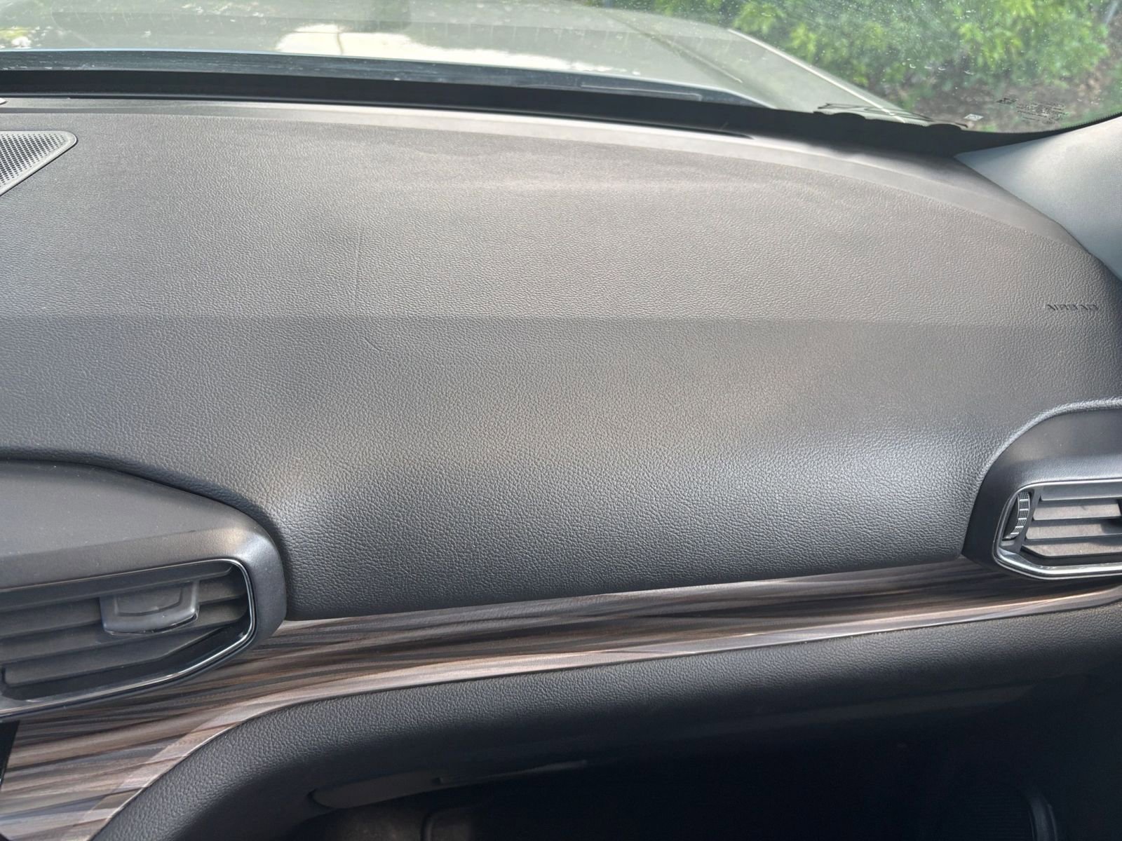 Thumbnail: 2023 Ford Explorer - 35