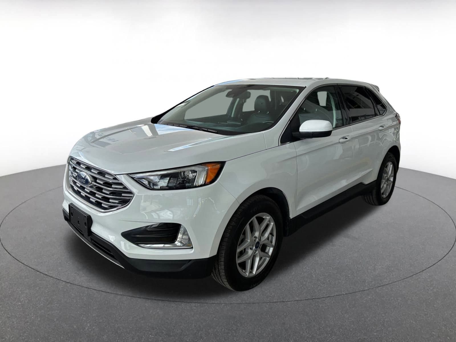 Thumbnail: 2022 Ford Edge - 4