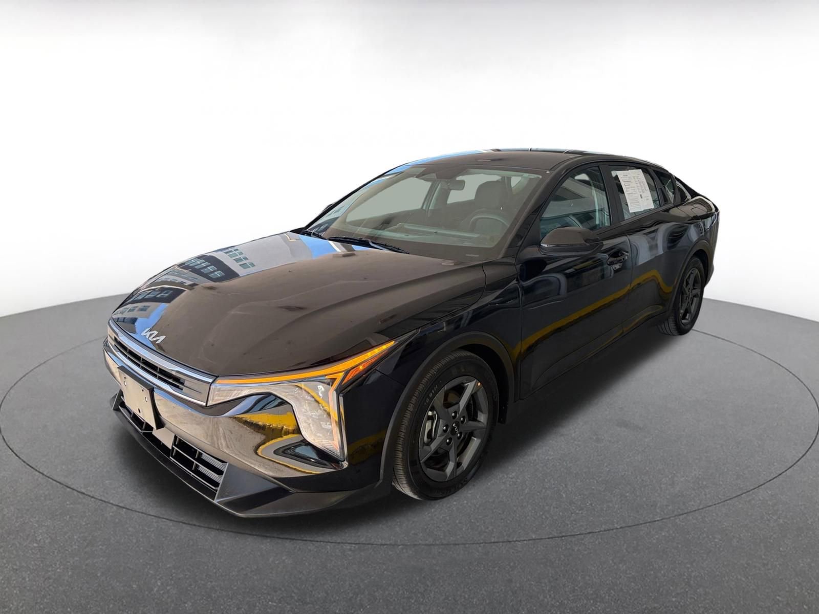 Thumbnail: 2025 Kia K4 - 3