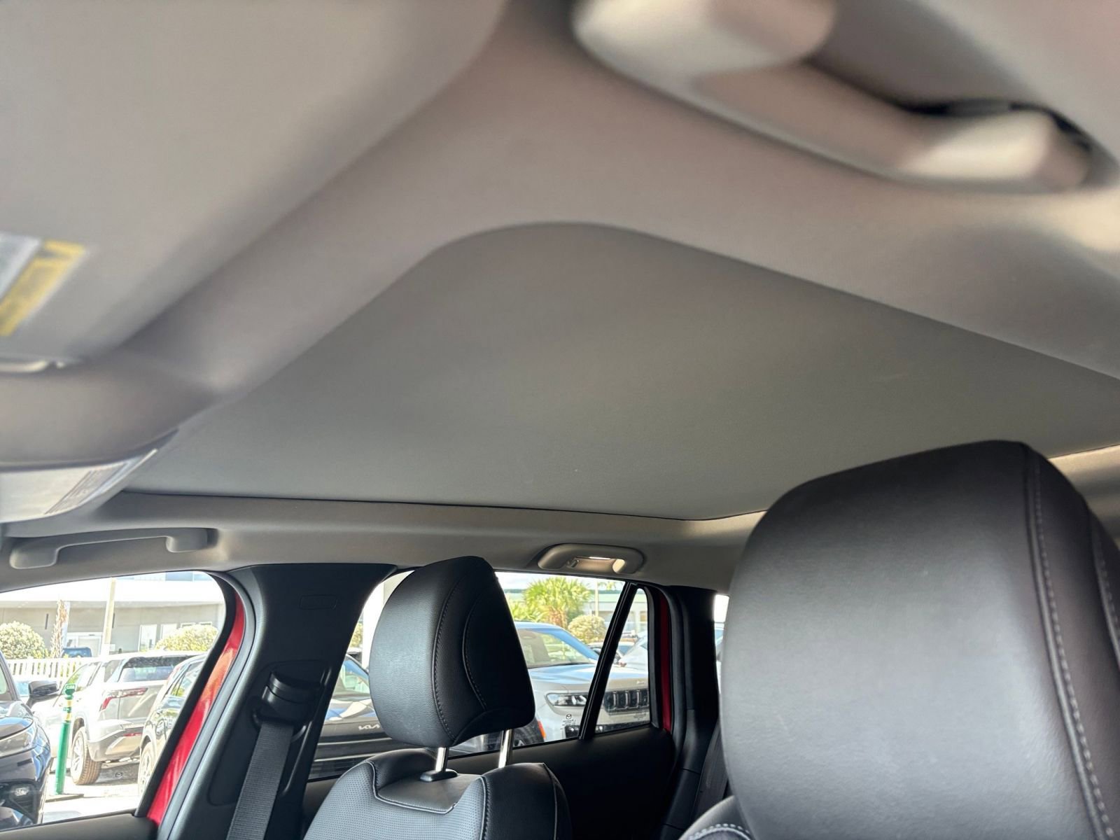 Thumbnail: 2025 Mazda CX-50 - 31