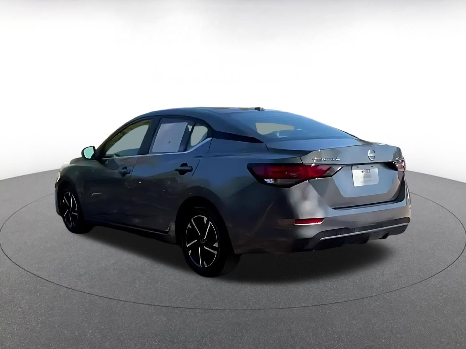 Thumbnail: 2024 Nissan Sentra - 9