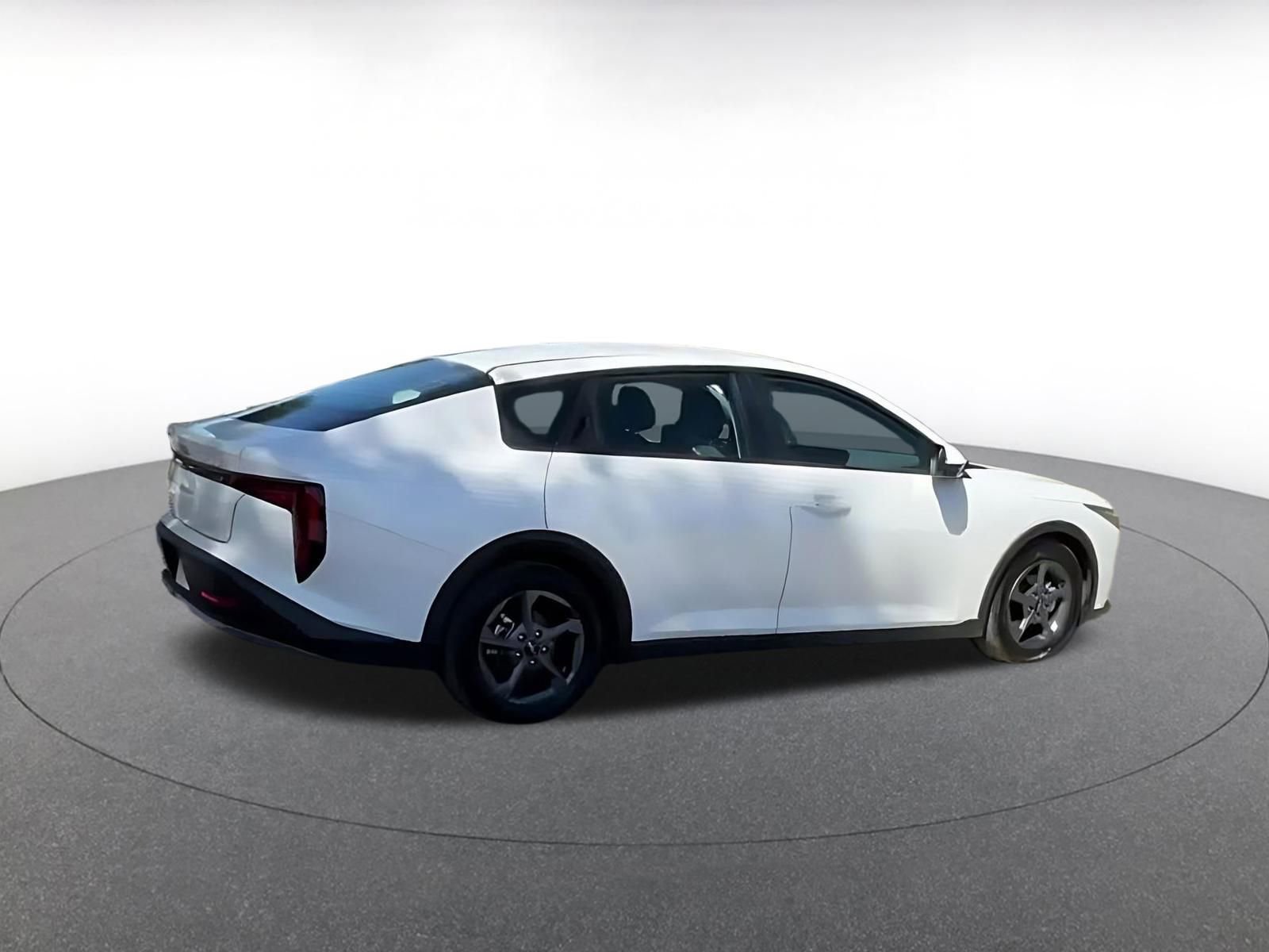 Thumbnail: 2025 Kia K4 - 14