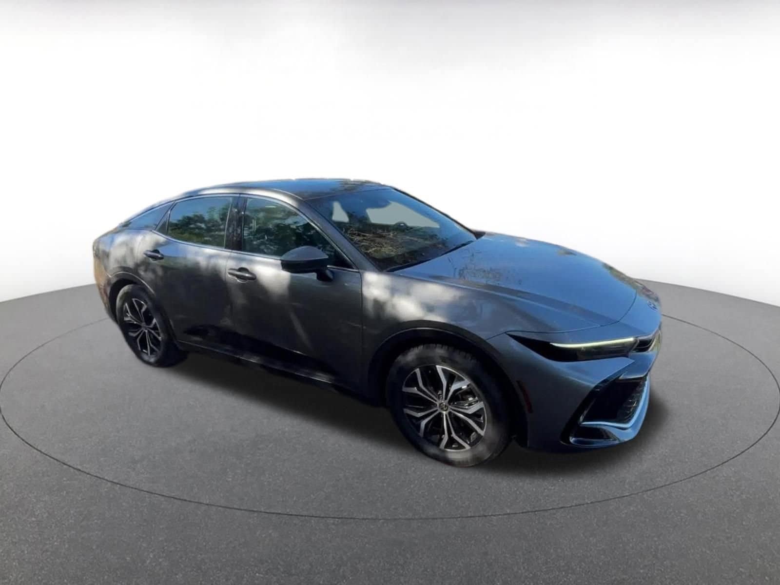 Thumbnail: 2025 Toyota Crown - 2