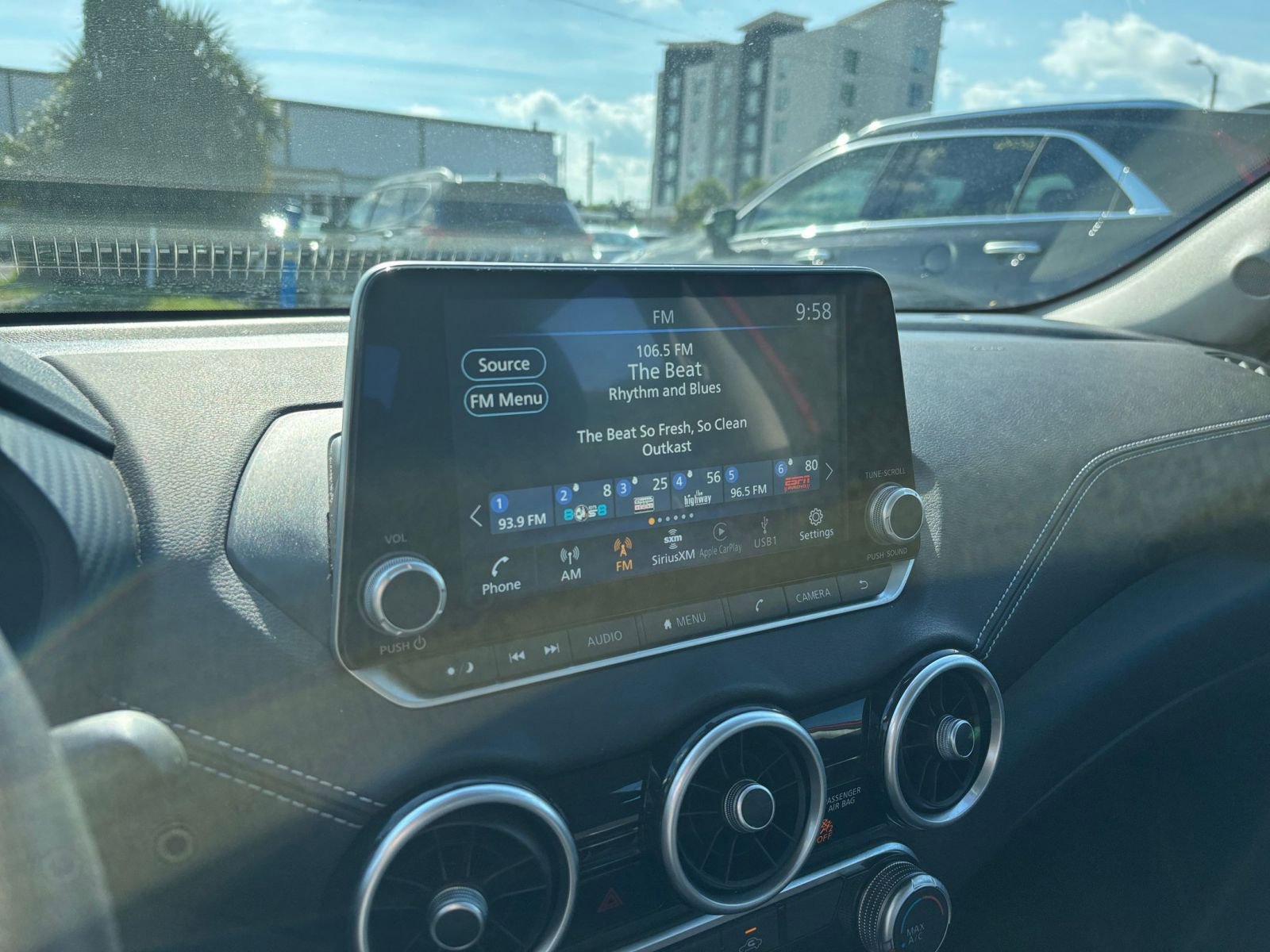 Thumbnail: 2024 Nissan Sentra - 21