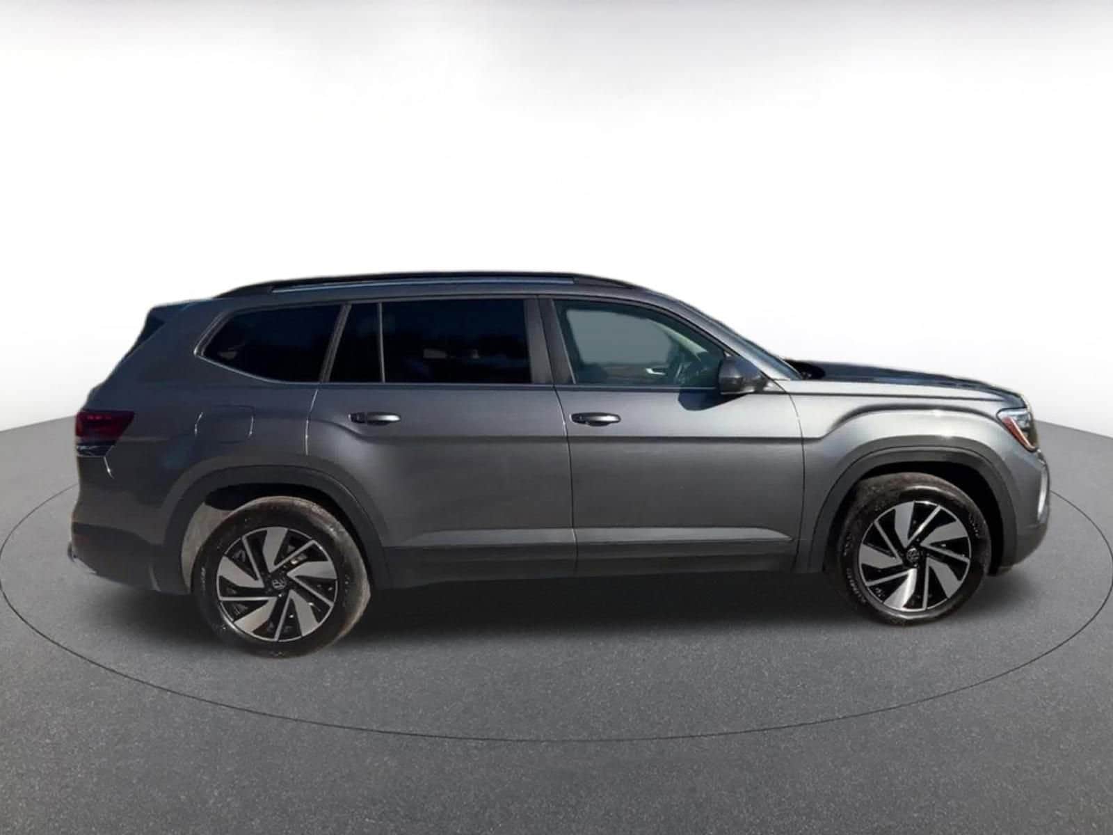 Thumbnail: 2025 Volkswagen Atlas - 16