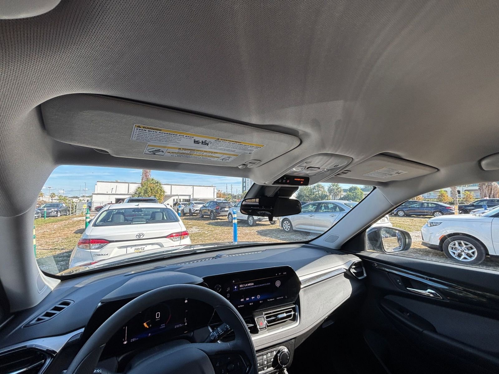 Thumbnail: 2025 Chevrolet TrailBlazer - 32