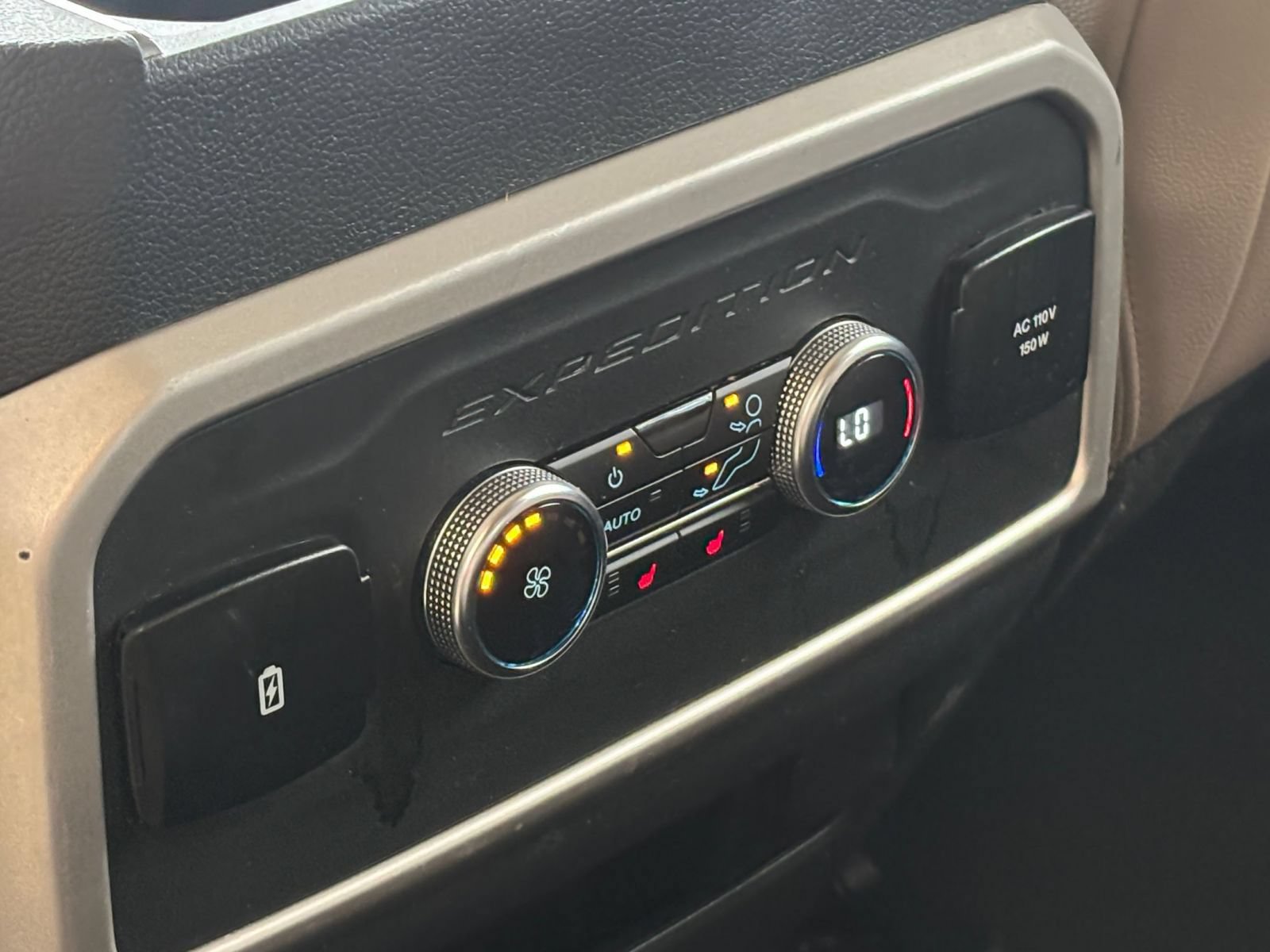 Thumbnail: 2024 Ford Expedition MAX - 21
