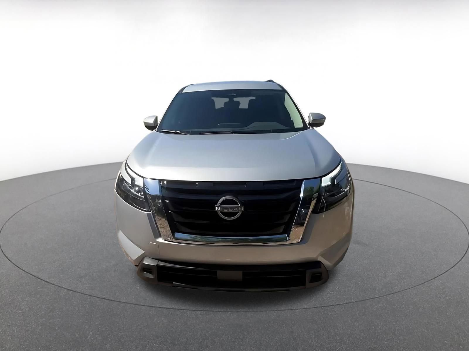 Thumbnail: 2025 Nissan Pathfinder - 8
