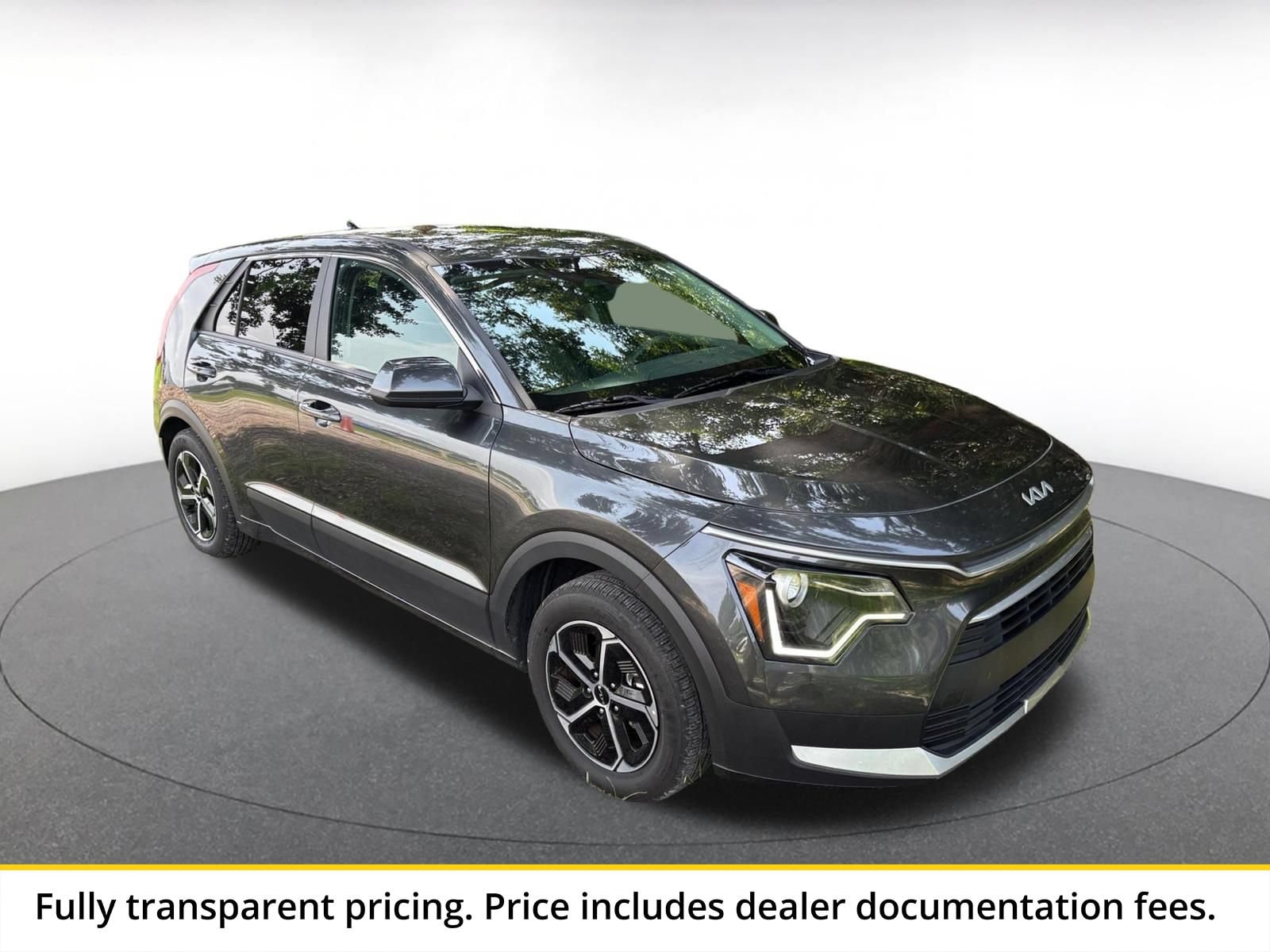 Thumbnail: 2026 Kia Niro - 1