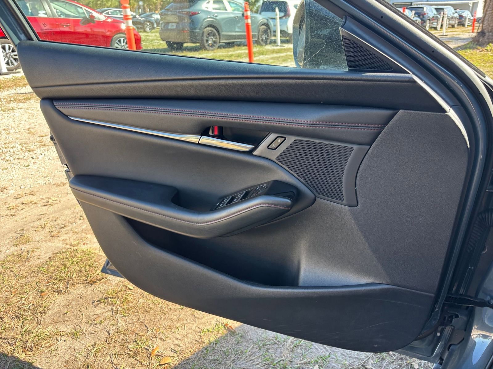 Thumbnail: 2025 Mazda Mazda3 - 18