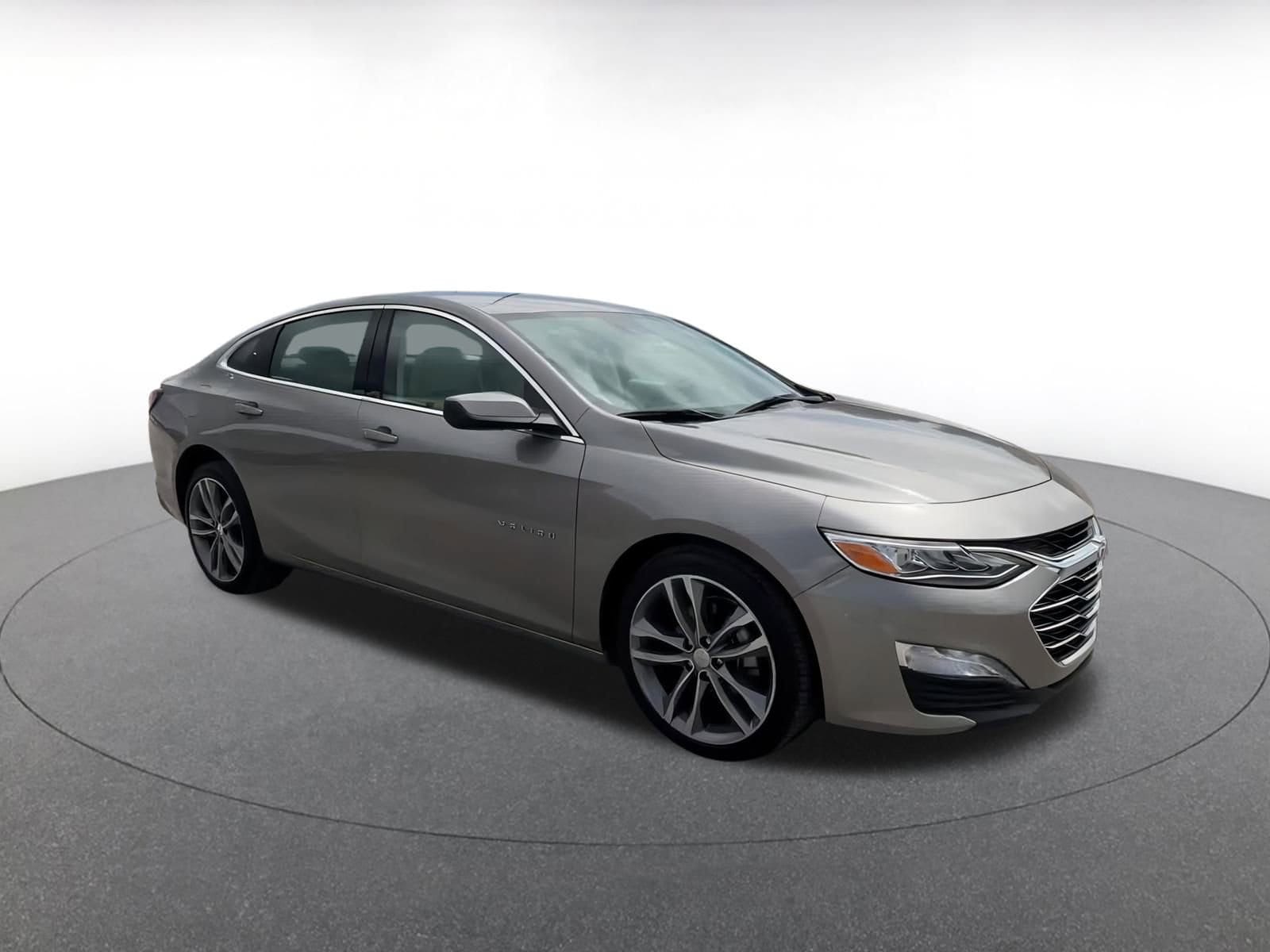 Thumbnail: 2024 Chevrolet Malibu - 2