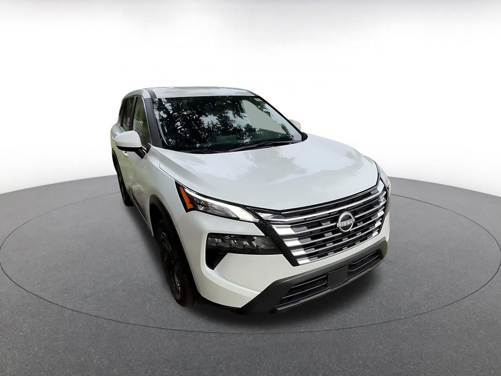 Thumbnail: 2025 Nissan Rogue - 3