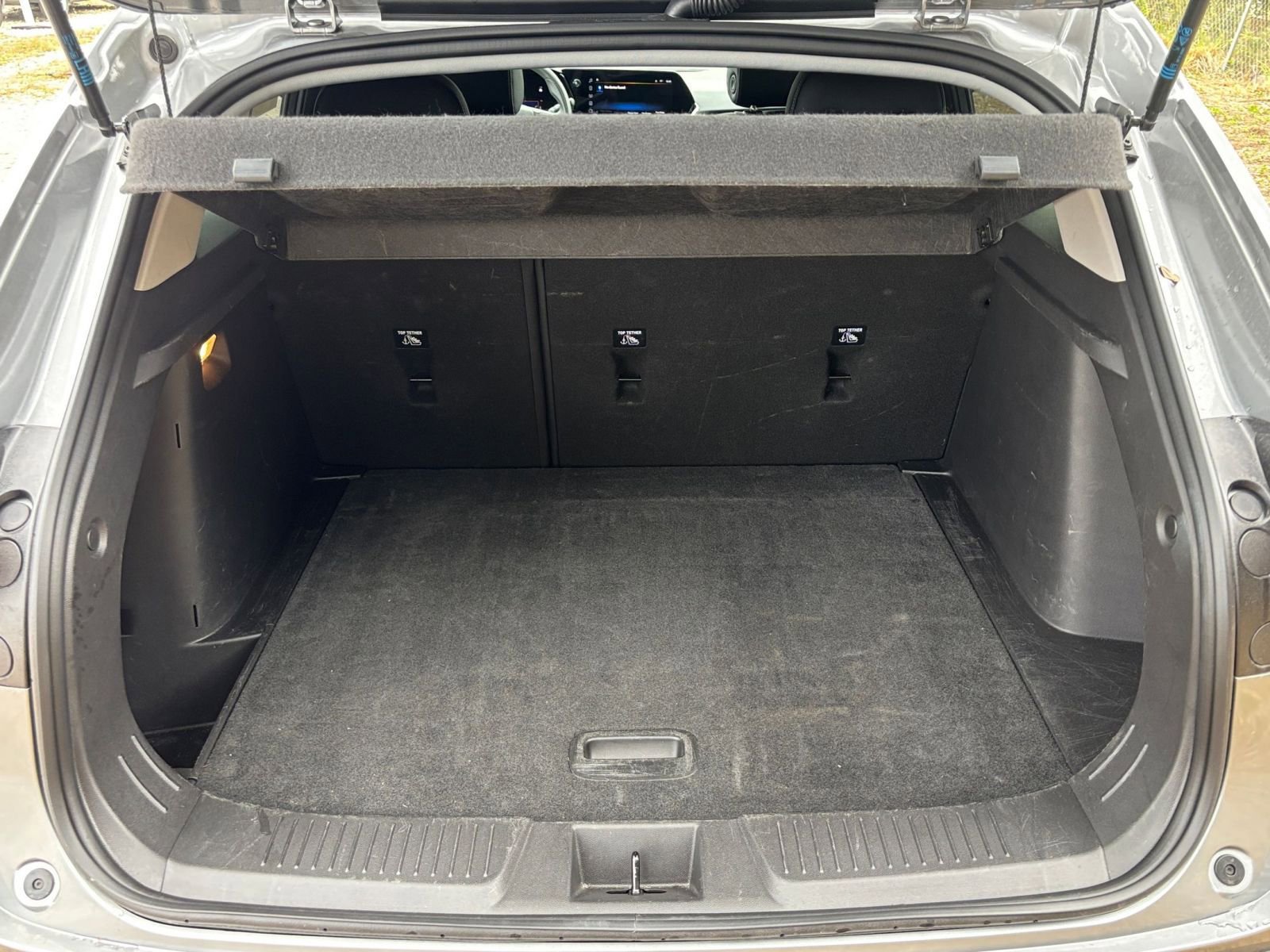 Thumbnail: 2025 Chevrolet Trax - 32