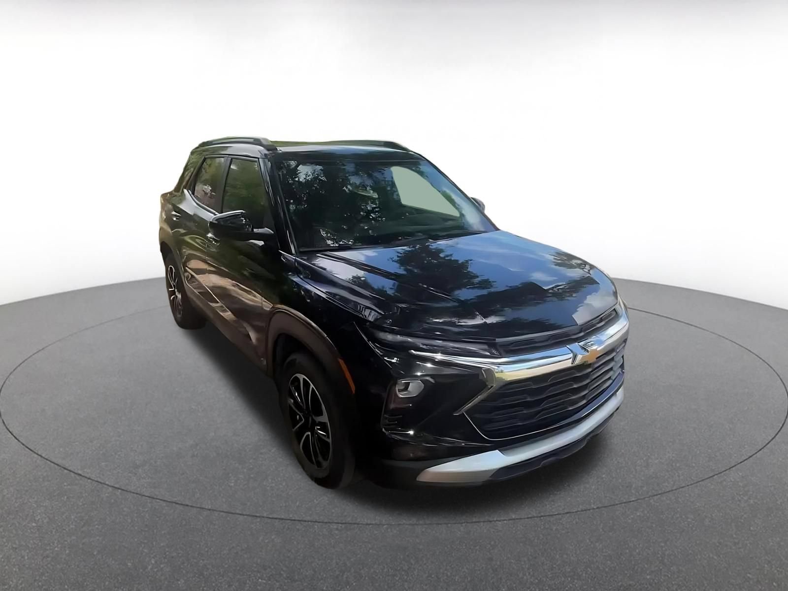 Thumbnail: 2025 Chevrolet TrailBlazer - 2