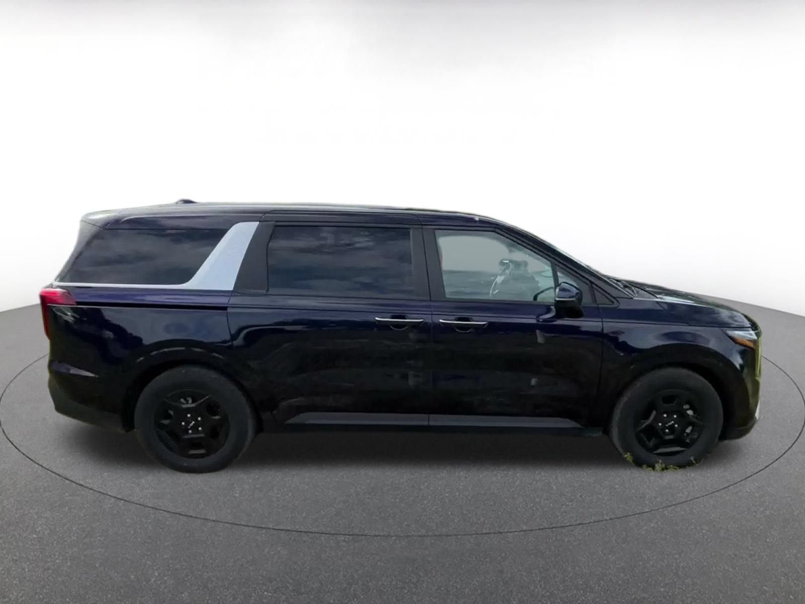 Thumbnail: 2026 Kia Carnival - 15
