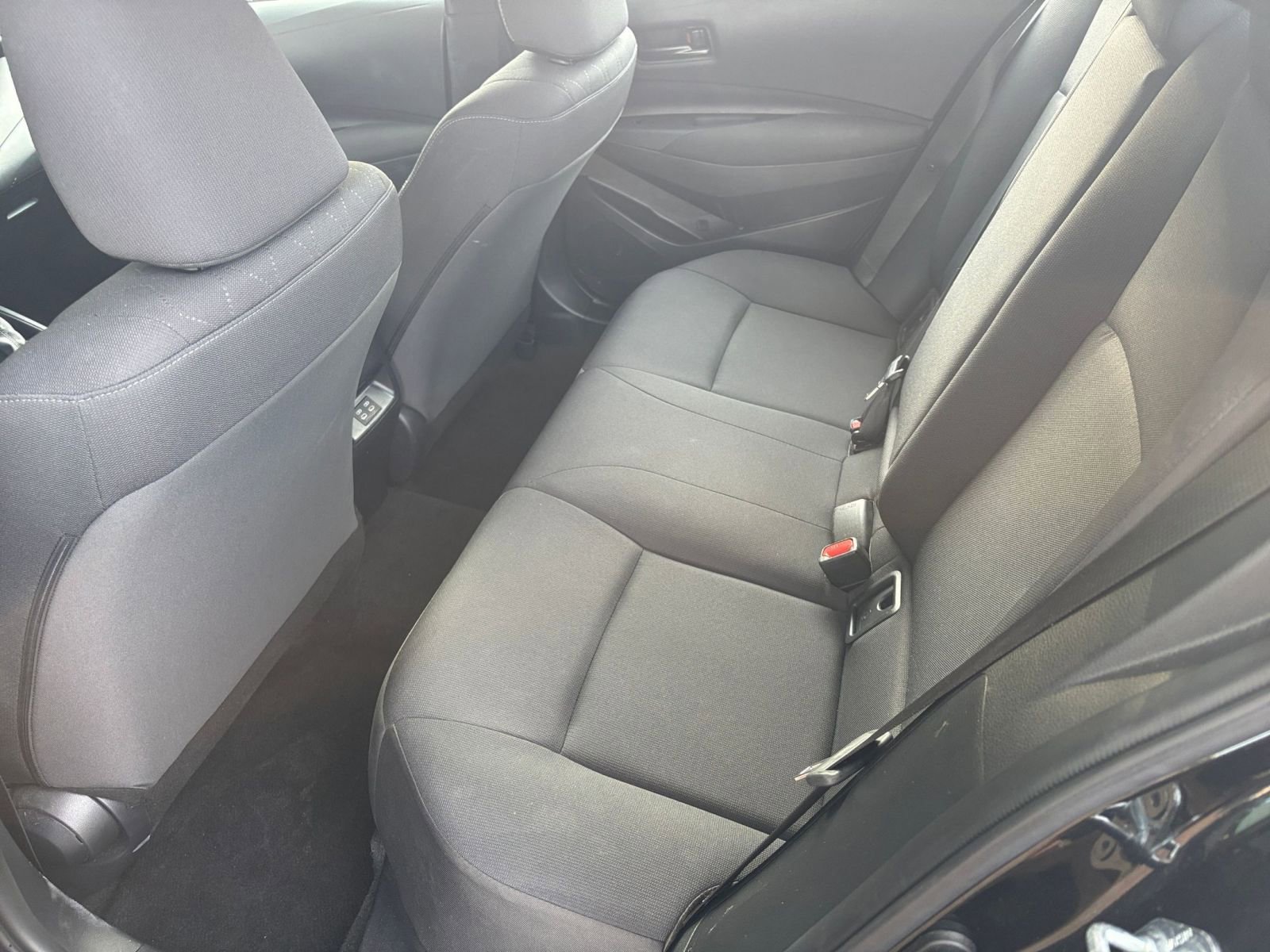 Thumbnail: 2025 Toyota Corolla - 25