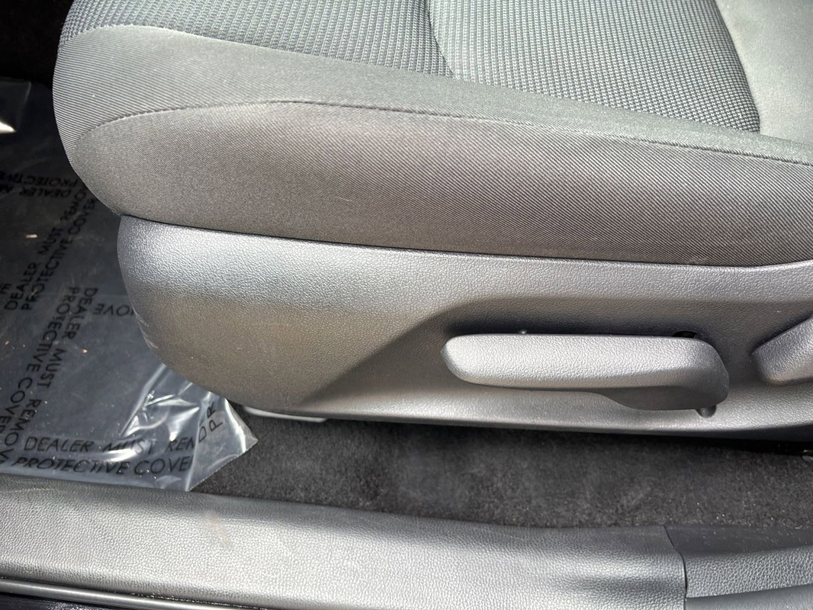 Thumbnail: 2025 Toyota RAV4 - 23