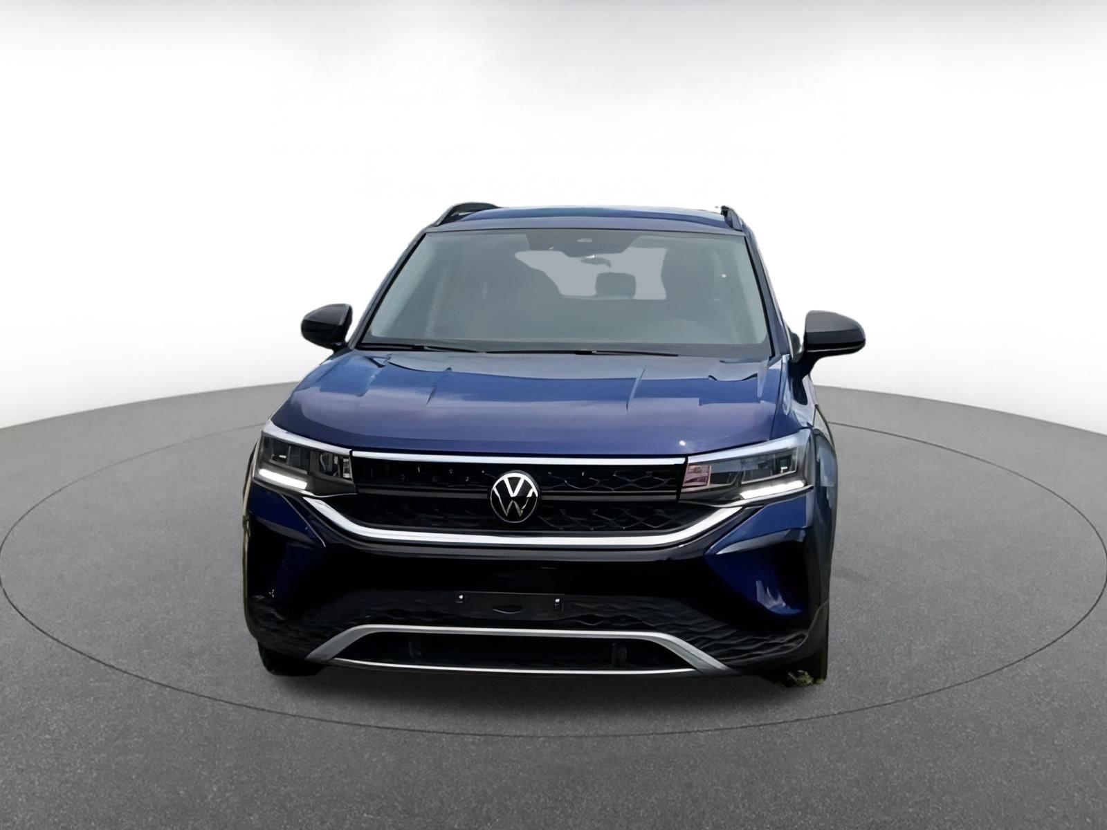 Thumbnail: 2024 Volkswagen Taos - 4