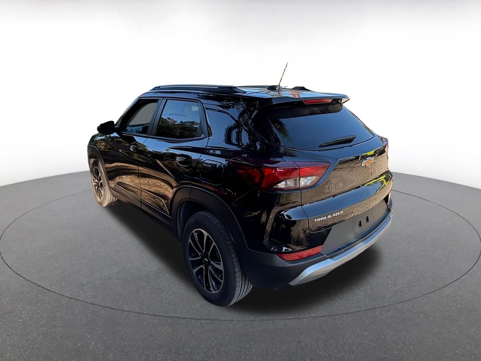 Thumbnail: 2025 Chevrolet TrailBlazer - 5