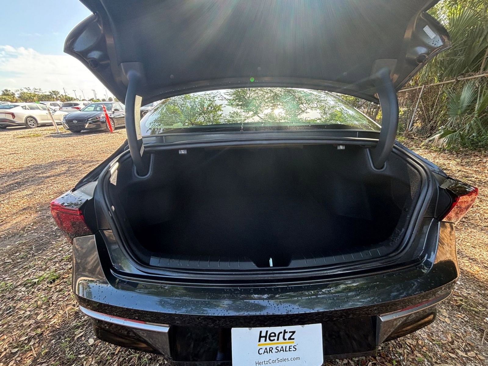 Thumbnail: 2025 Kia K5 - 33