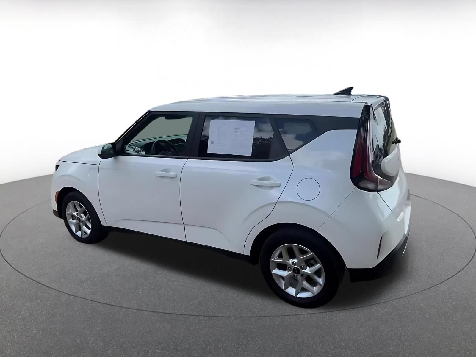 Thumbnail: 2025 Kia Soul - 10