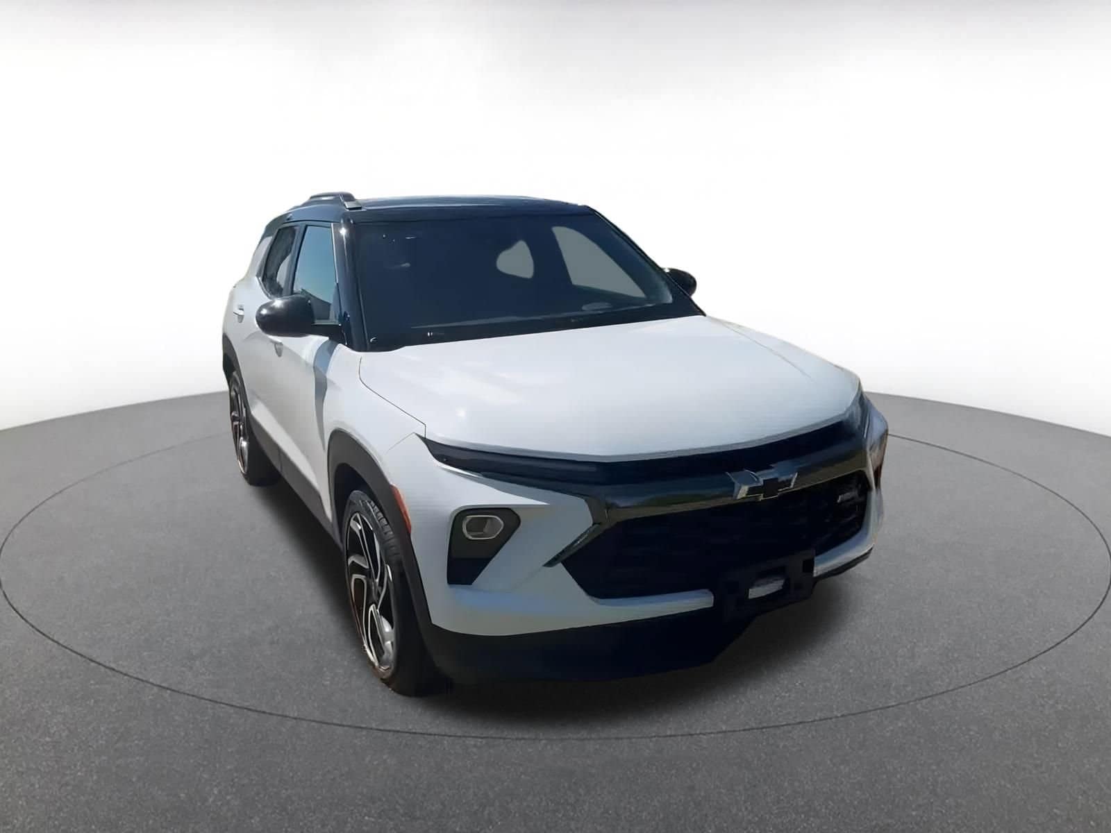 Thumbnail: 2024 Chevrolet TrailBlazer - 3