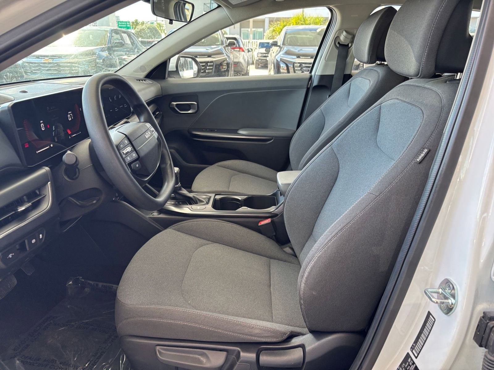 Thumbnail: 2025 Kia K4 - 29