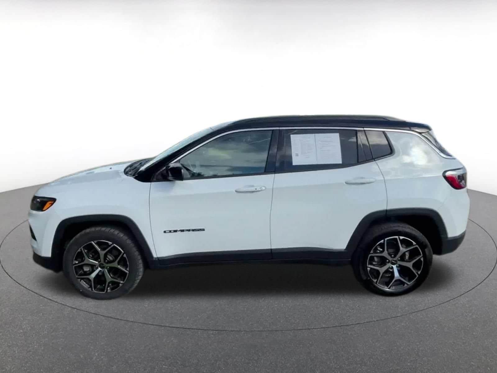 Thumbnail: 2025 Jeep Compass - 8