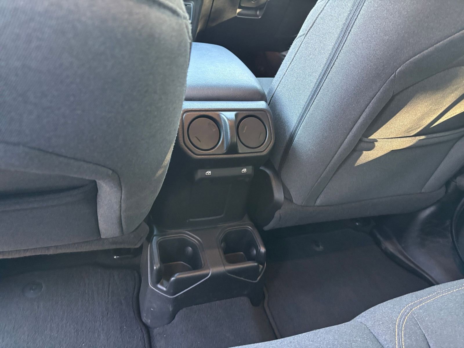 Thumbnail: 2025 Jeep Wrangler - 24