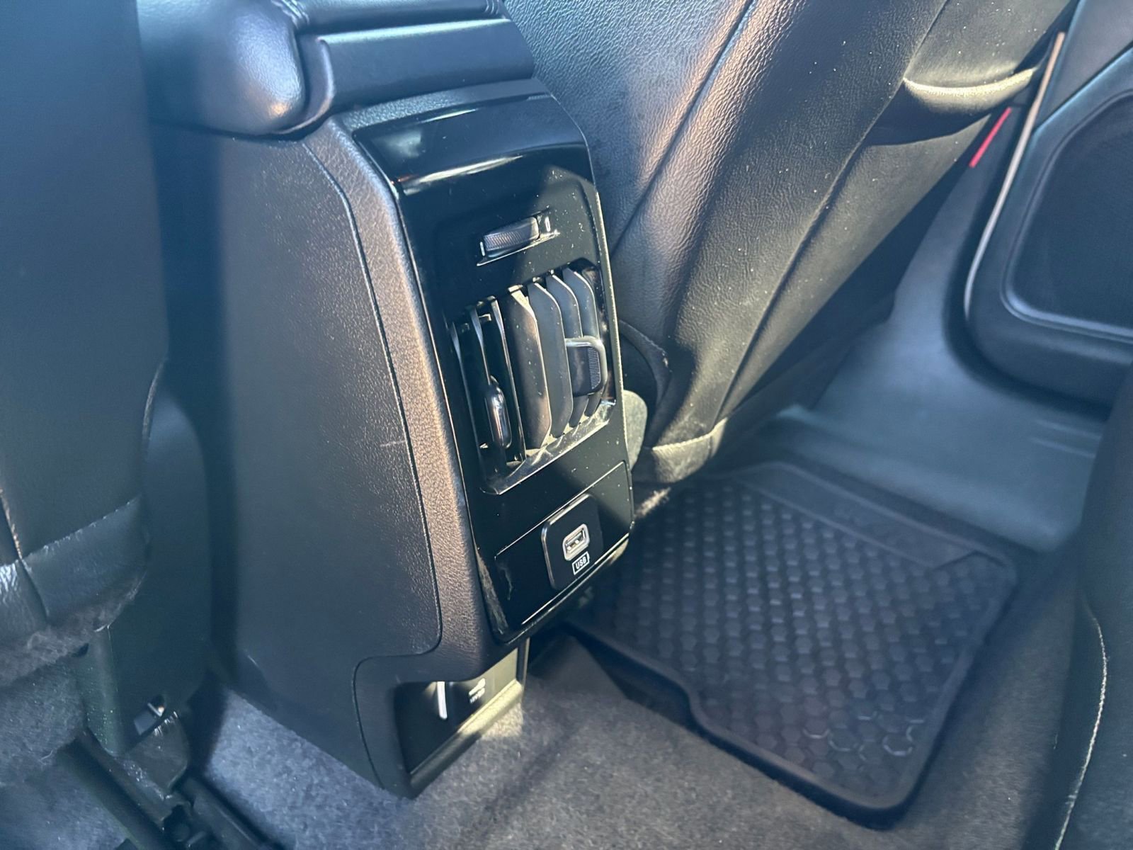 Thumbnail: 2025 Jeep Compass - 23