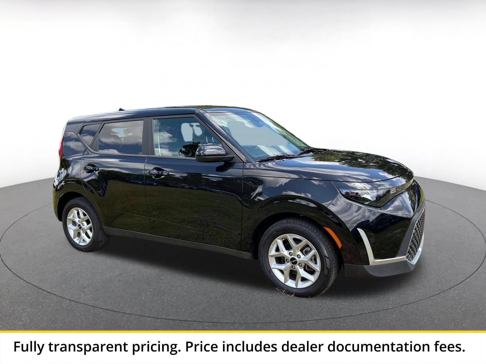Thumbnail: 2025 Kia Soul - 1