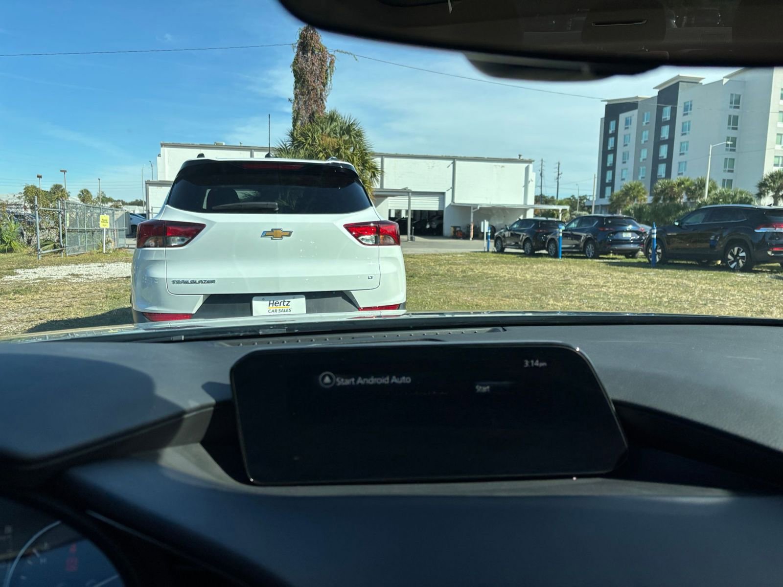 Thumbnail: 2025 Mazda Mazda3 - 14