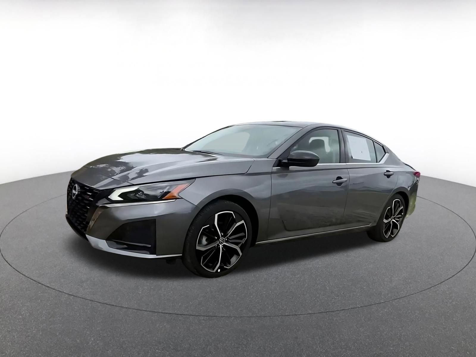 Thumbnail: 2025 Nissan Altima - 9