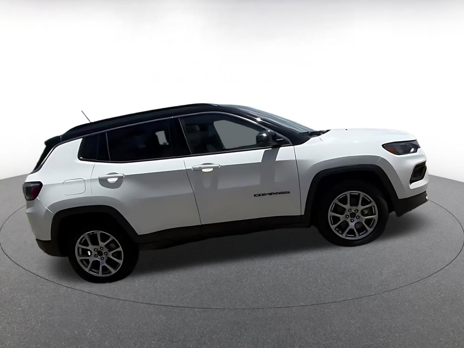 Thumbnail: 2025 Jeep Compass - 16