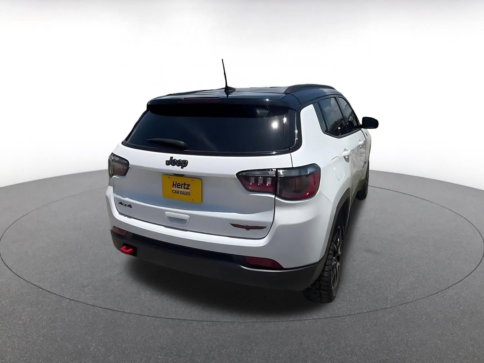 Thumbnail: 2025 Jeep Compass - 14