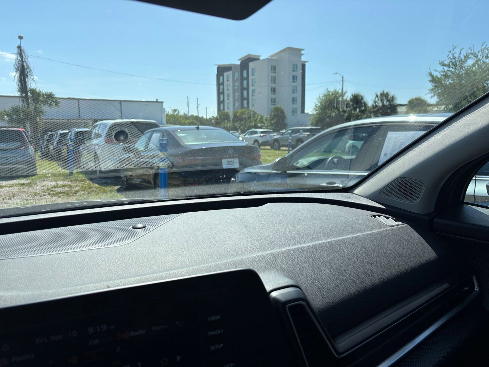 Thumbnail: 2025 Kia Sportage - 35