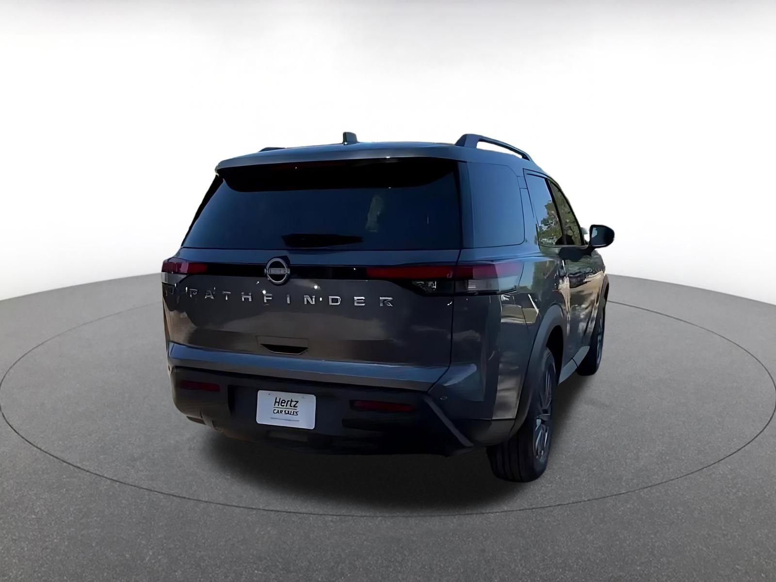 Thumbnail: 2025 Nissan Pathfinder - 14