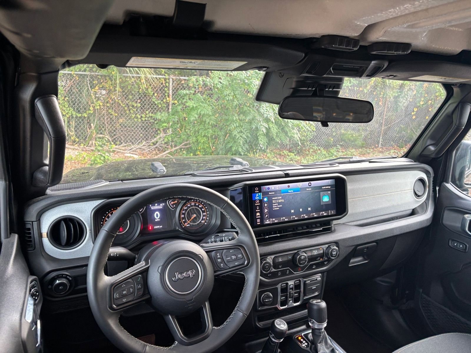 Thumbnail: 2025 Jeep Wrangler - 33